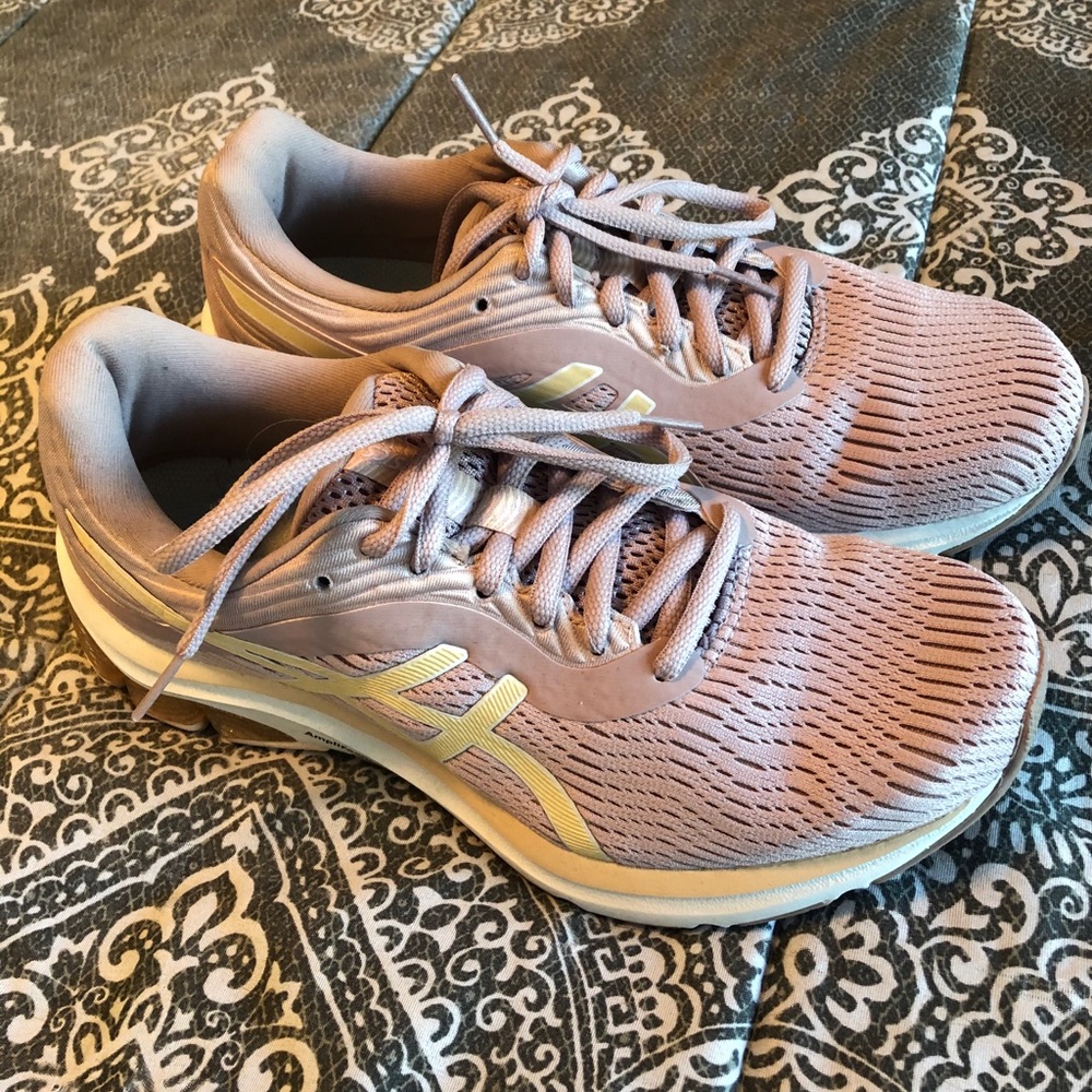 *BRAND NEW* Asics Gel-Pulse 11 Running Shoes